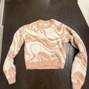 Hollister Beige and Cream Swirl Sweater
